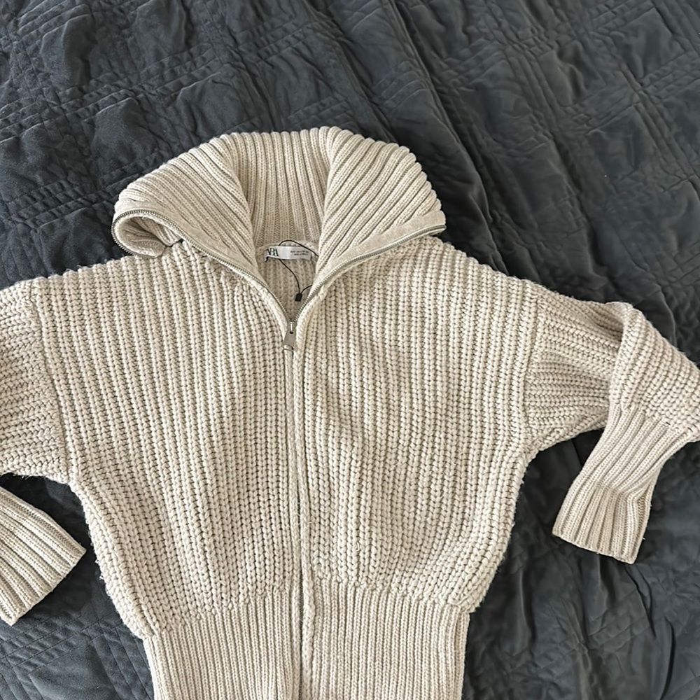 Zara knit zip up